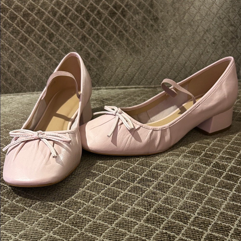 Anthropology Maeve- Size 10- Elegant Pink Women's Shoes with Bow Detail